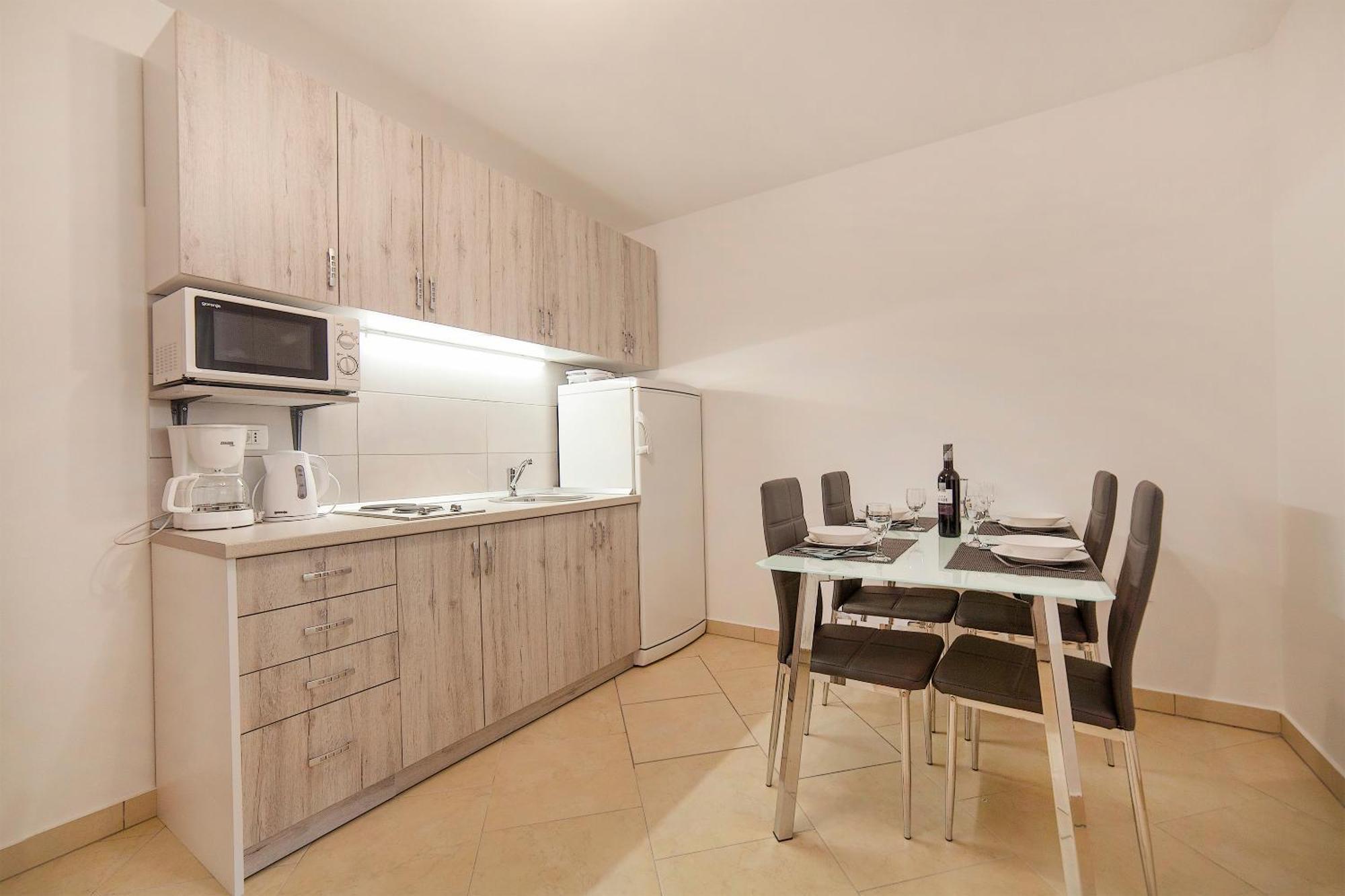 Apartmani Sandra Rovini Moscenice Bagian luar foto